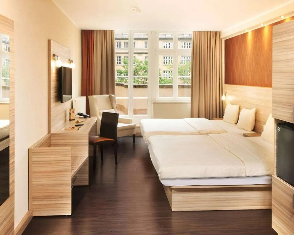 Quality Hotel, Star Inn Premium Dresde 3*,  Alemania